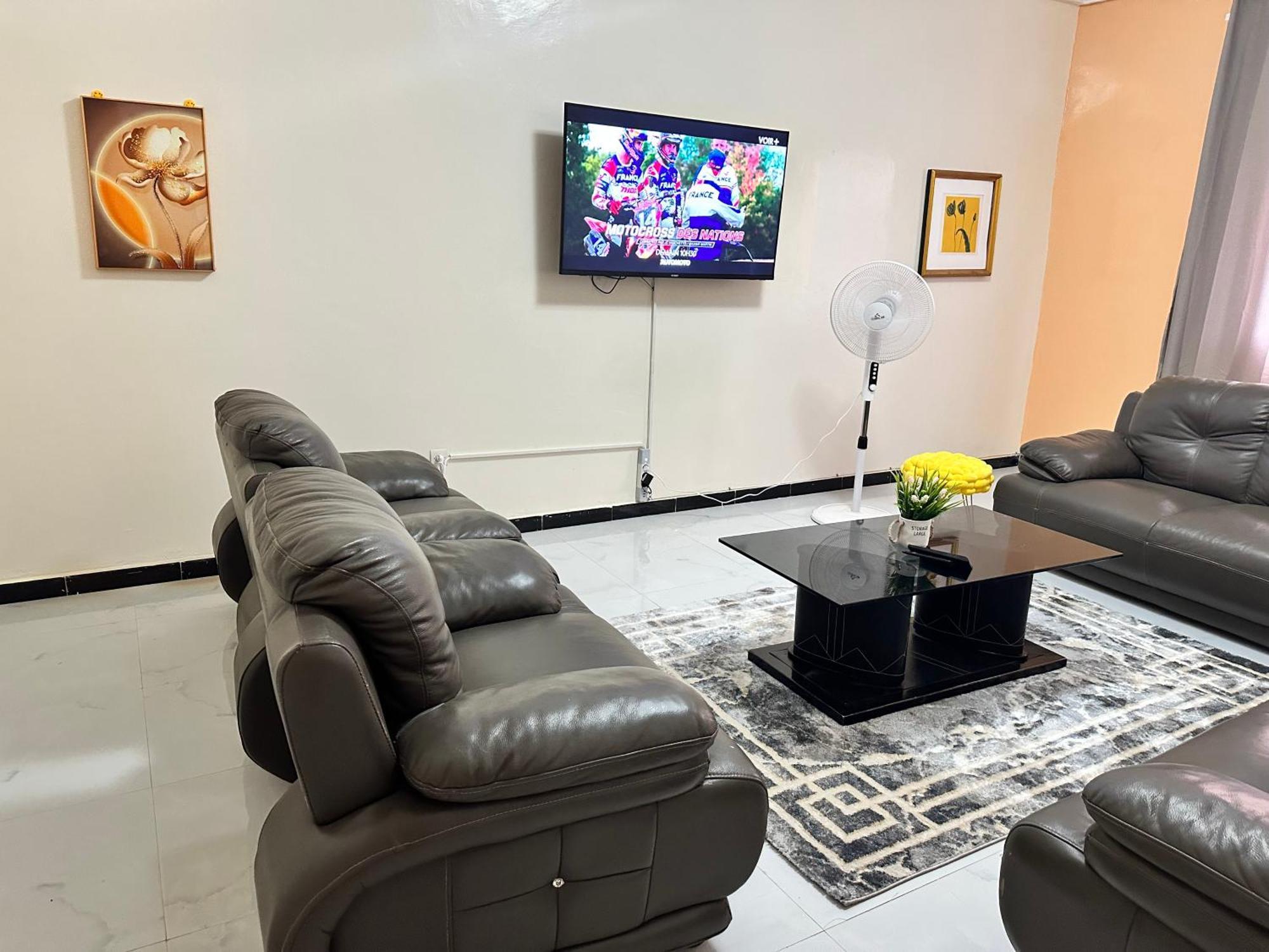 Residences Primis Thies - Appartements Et Chambres 外观 照片