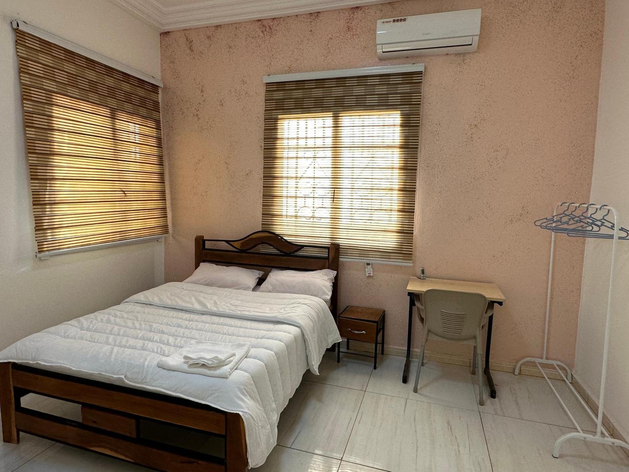 Residences Primis Thies - Appartements Et Chambres 外观 照片